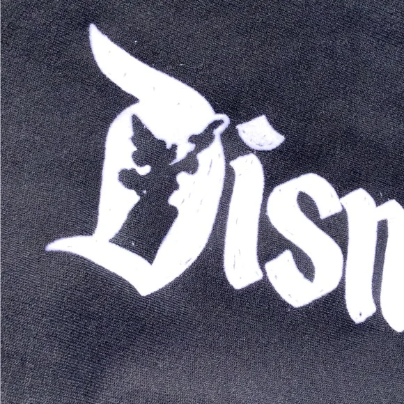 Disneyland Shorts Size Extra Large Black And White - Picture 8 of 15